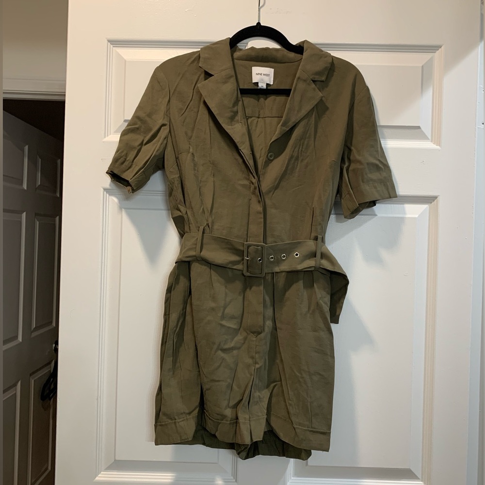 Nine West green romper